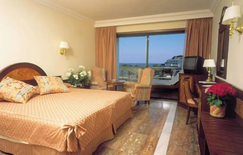 Hotel Serrano Palace Cala Ratjada  5*, Cala Ratjada (Mallorca)