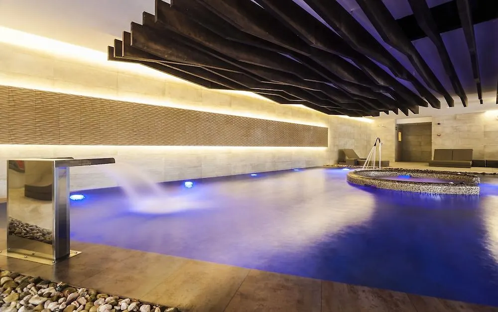 Hotel Serrano Palace Cala Ratjada  Spain